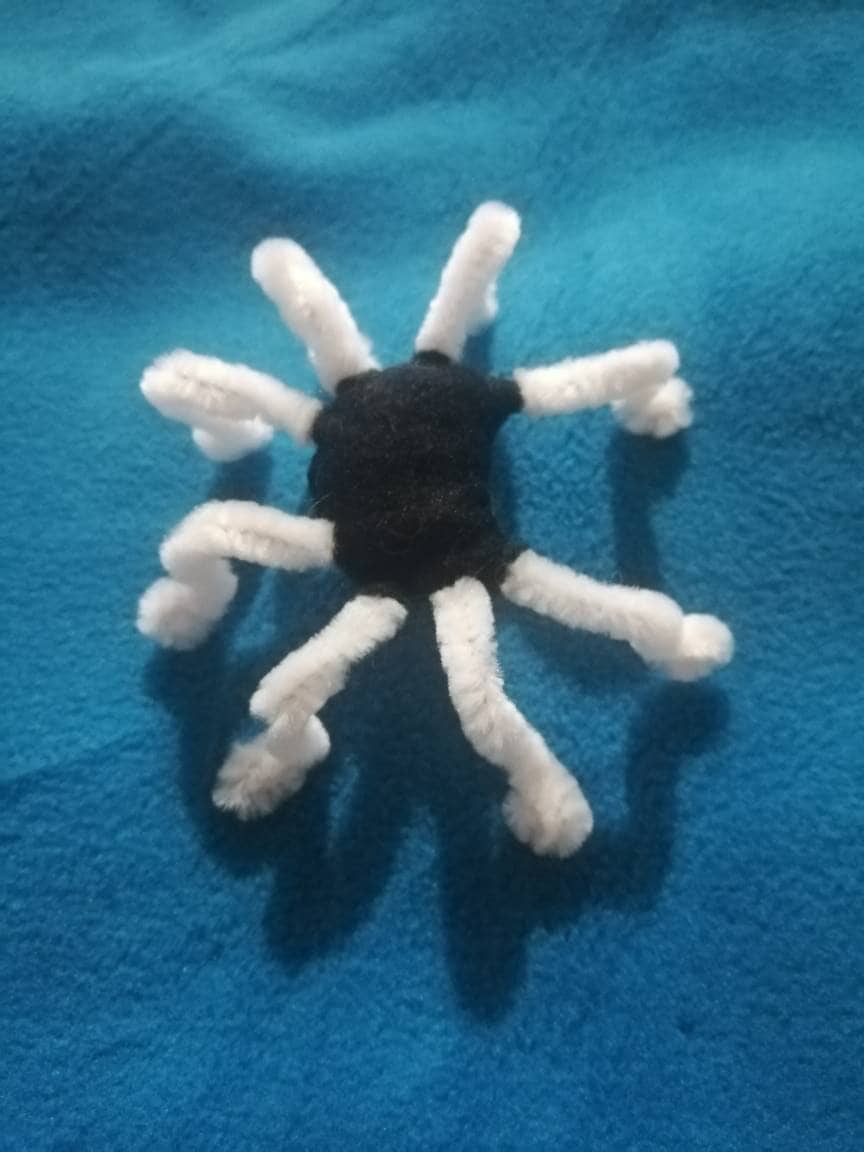 Cat Toy Potent Valerian Root Spiders With Added Rattle Prey Play Encouragement Pack of 4.