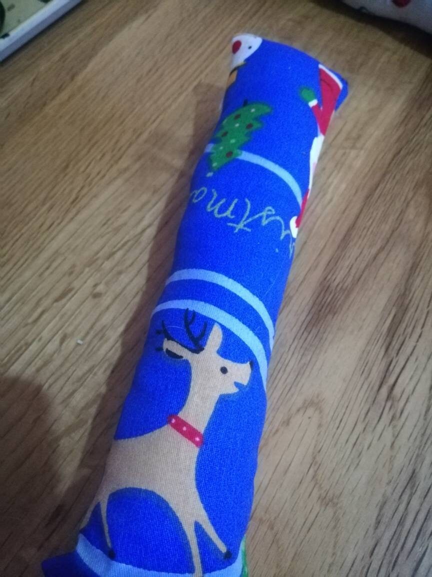 Christmas Valerian Cat/Kitten Kickers. Pack 4