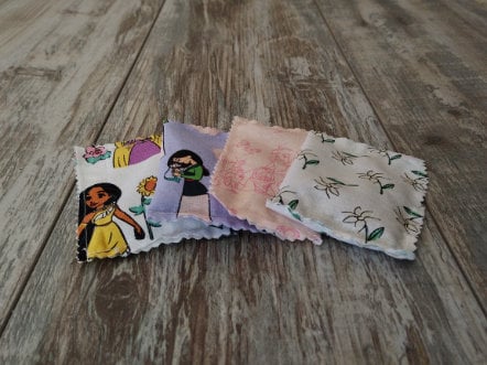 Cat Toy Potent Valerian Root Sacks Mulan Theme Play Encouragement Pack of 3.